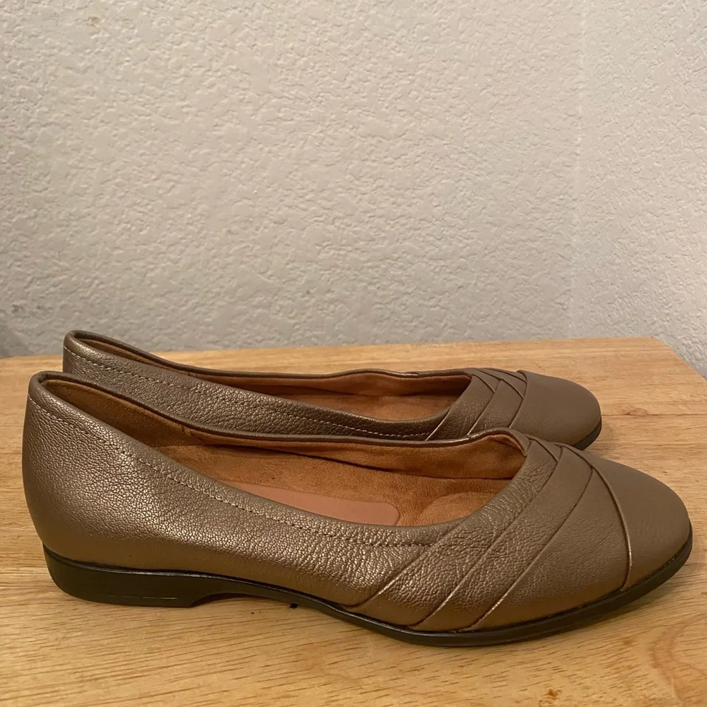 Naturalizer Metallic Brown Women's Flats